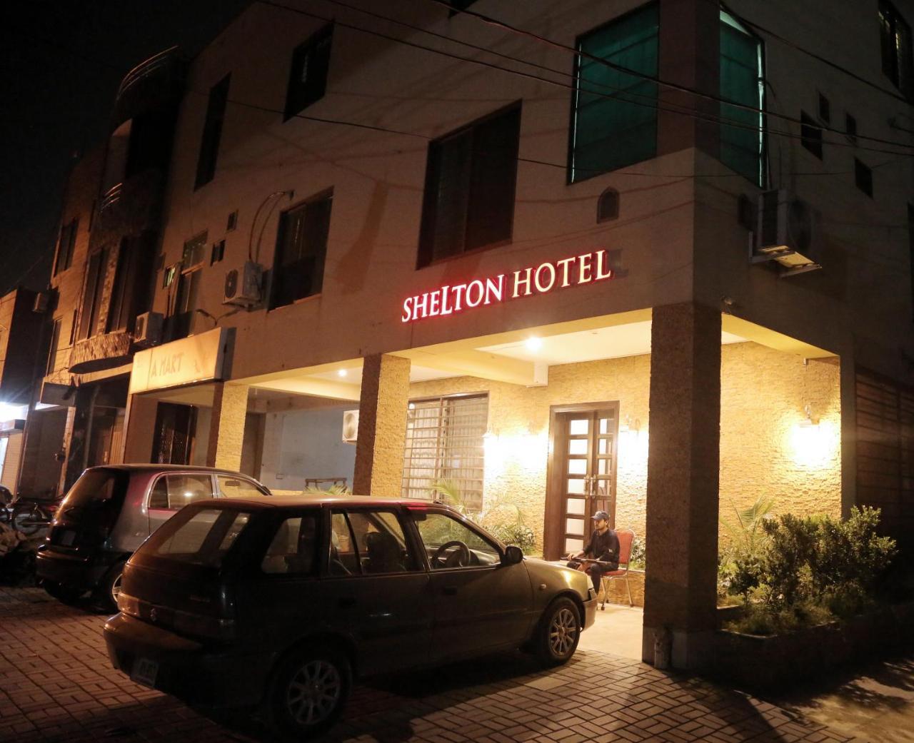 Shelton Hotel Лахор Екстериор снимка